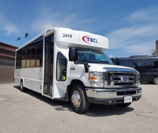 Toronto-bus-company-mini-bus-rental